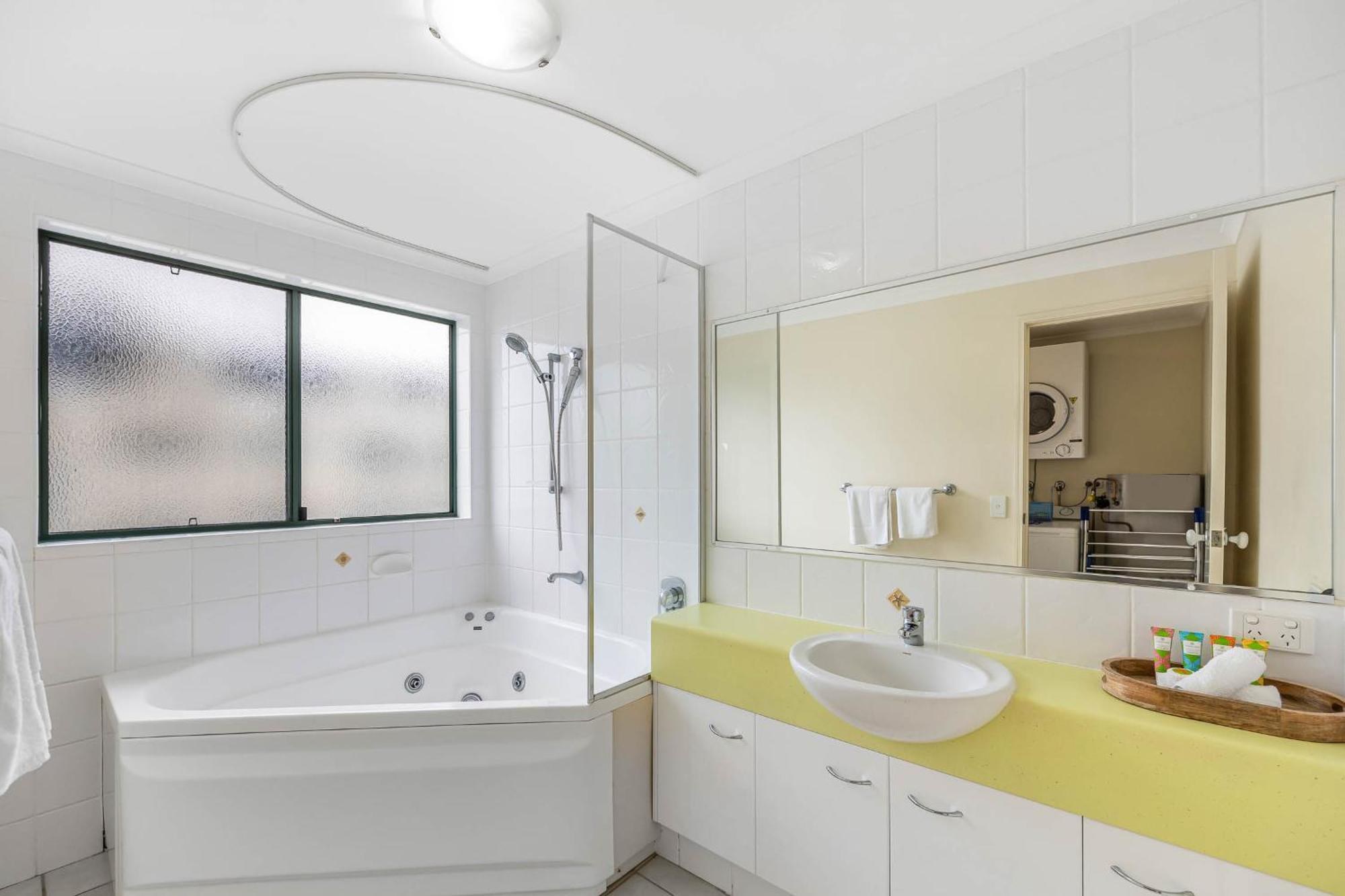 Sunshine Towers Boutique Apartments Maroochydore Eksteriør bilde